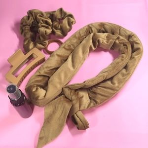 Heatless hair curling set